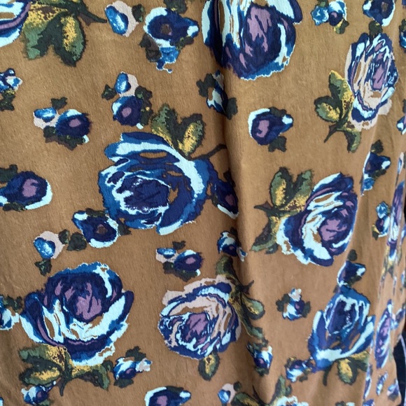 SUNO silk peony boat neck top size large - Picture 9 of 9